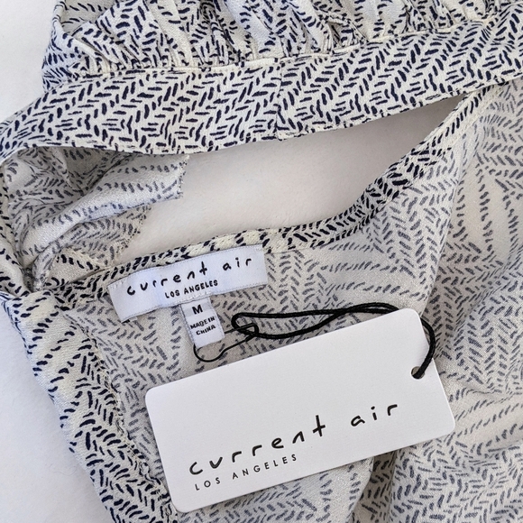 Current Air Top Ruffled Tie Back Straps Sleeveless Ruched Off-White Navy M NWT - Picture 15 of 16